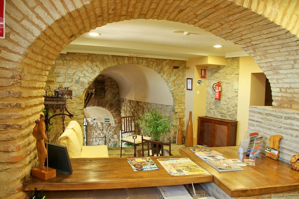 Casa rural Tugasa Castillo De Castellar Castellar de la Frontera