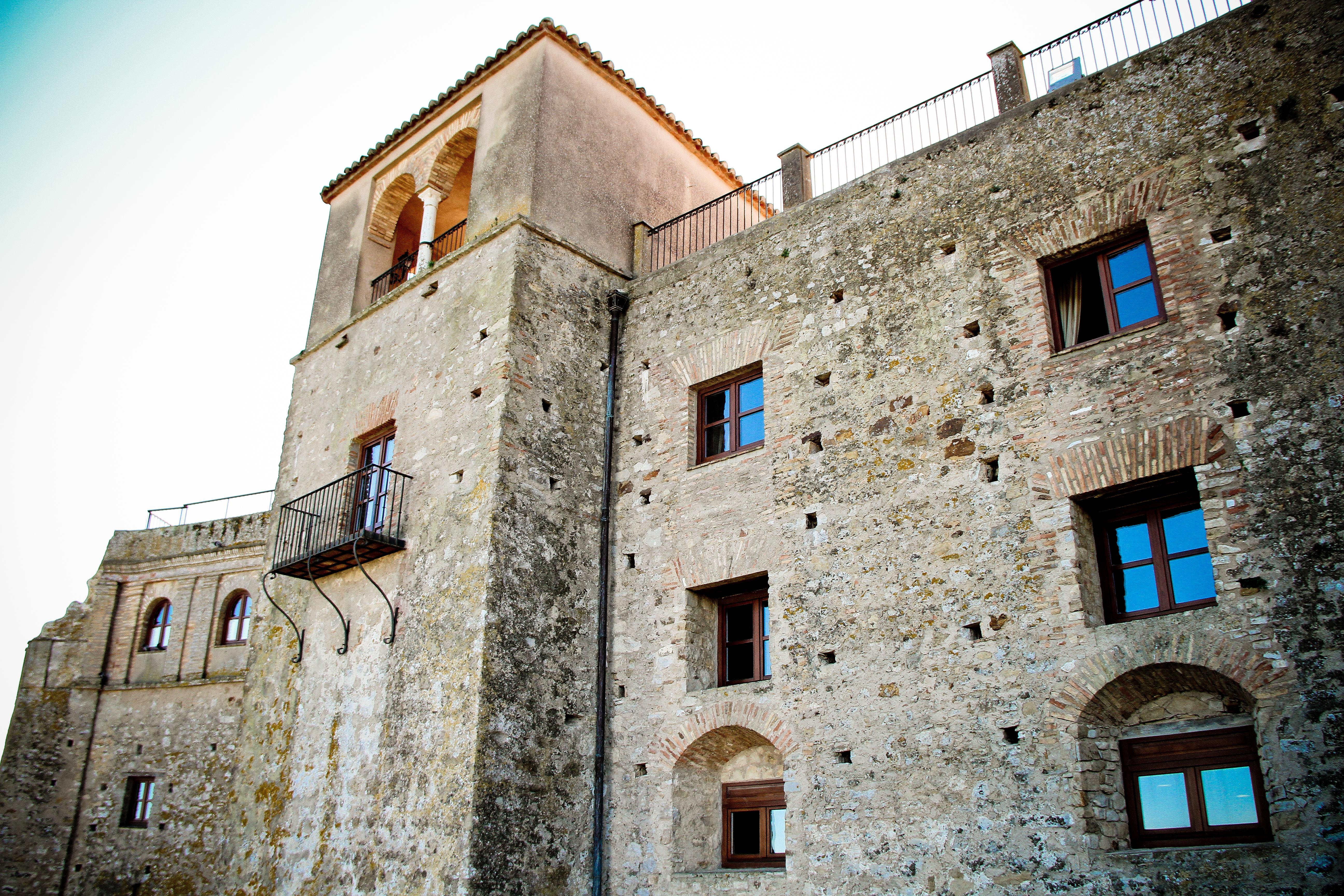 Tugasa Castillo De Castellar *